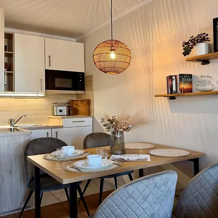Stilvolle Mit Balkon In